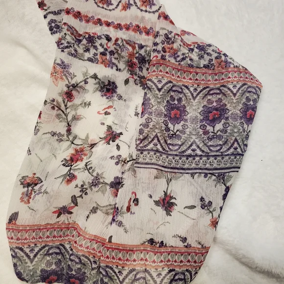 Umgee Cream and Patterned Long Sleeve Top - Picture 5 of 6